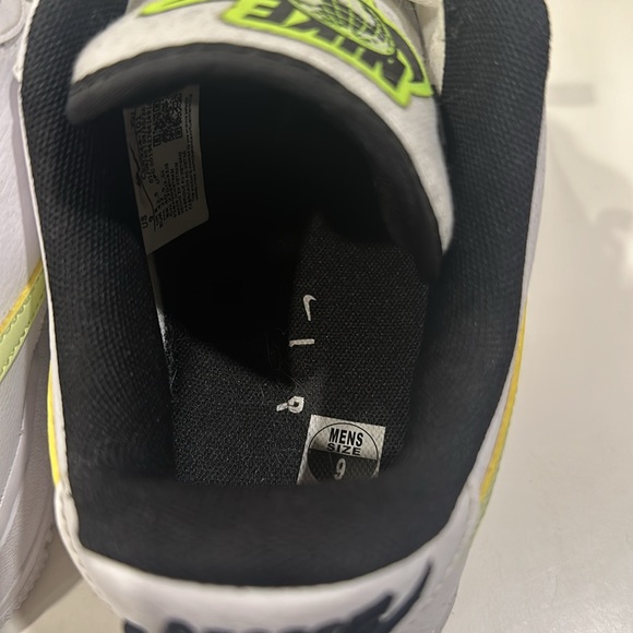 Nike sneakers - Picture 5 of 5